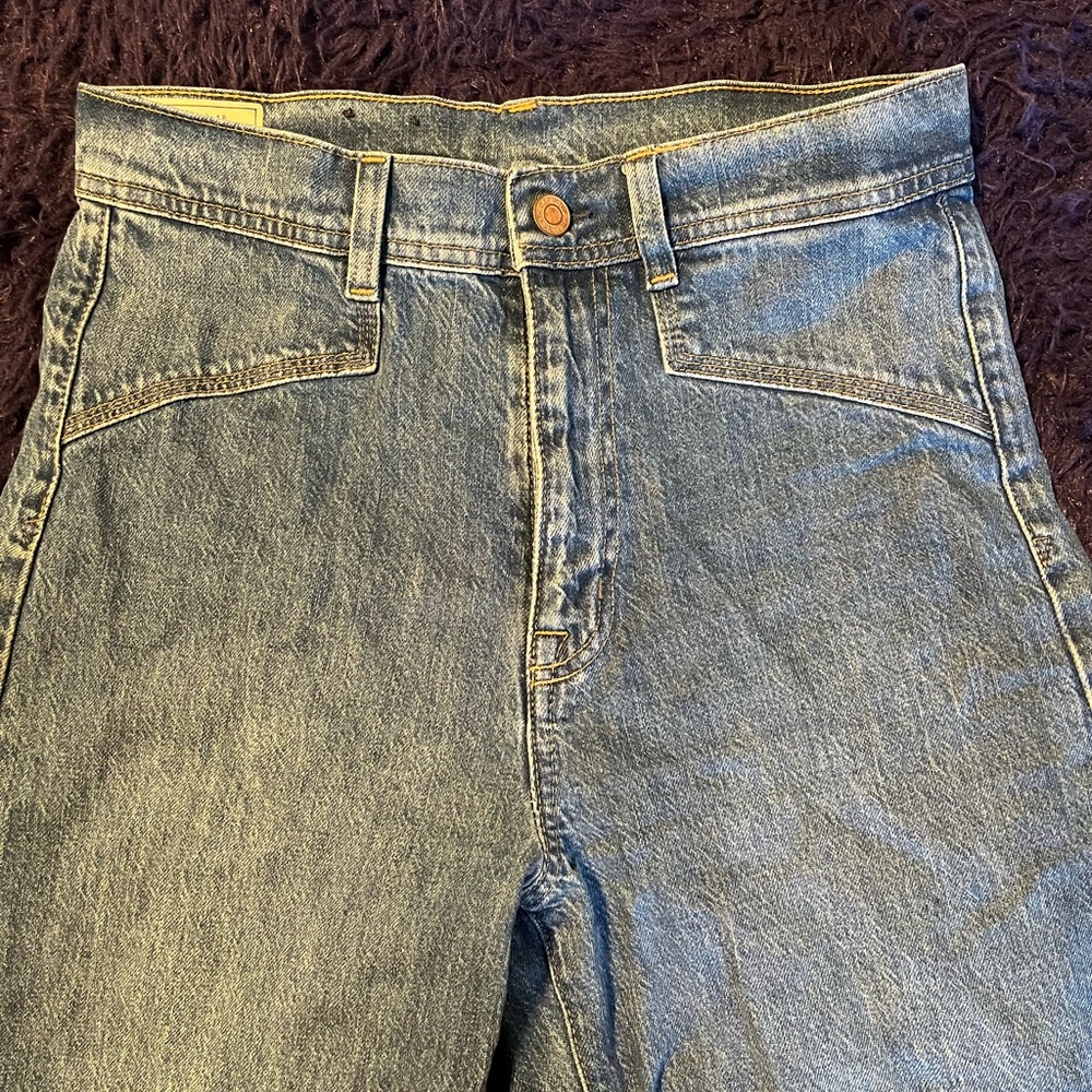 Gap wide leg sky high rise jeans sz 27 / 4